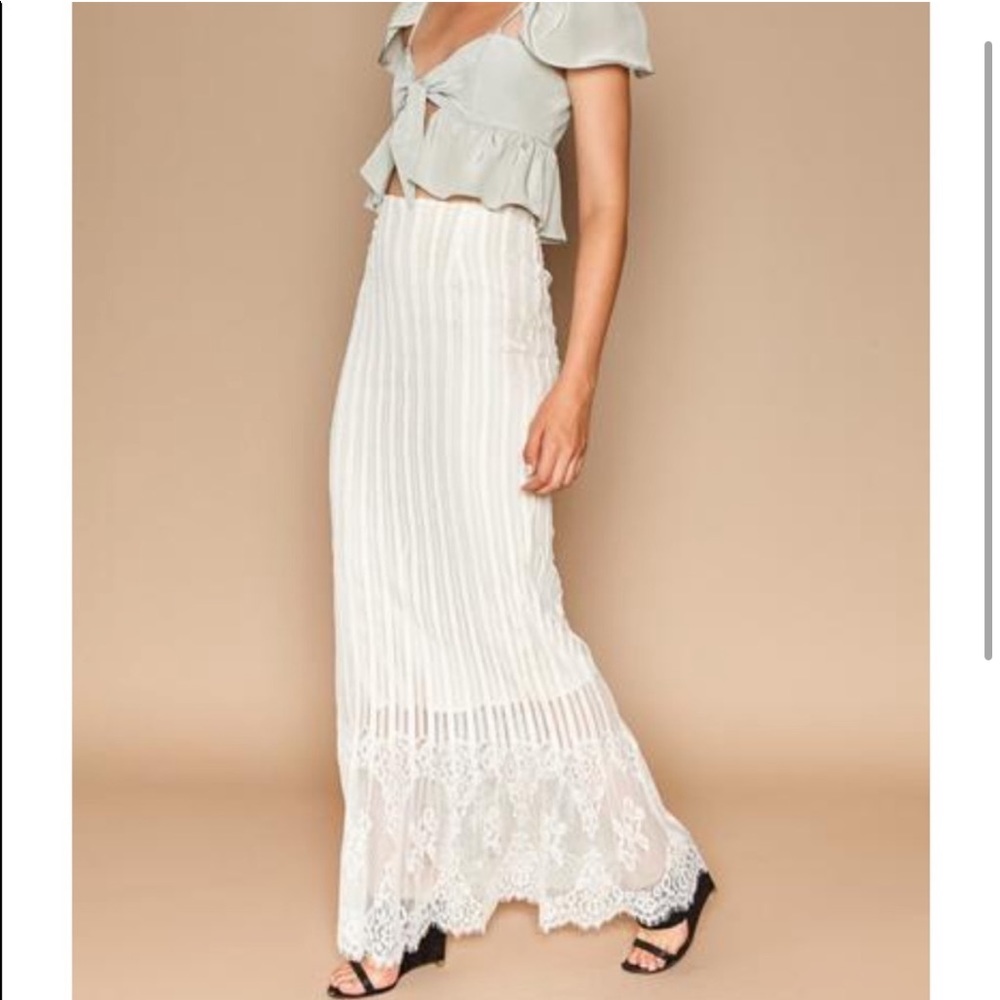 Stone Cold Fox Rosario Lace Skirt